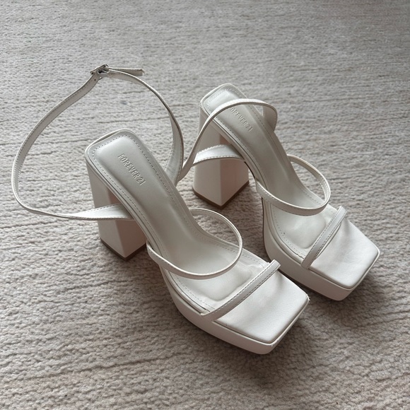 forever 21 white strappy heels - Picture 1 of 5